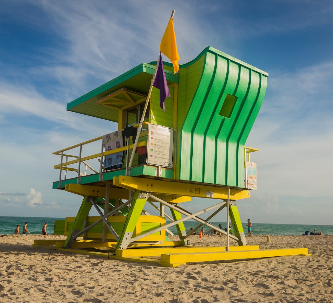 Lifeguard Tower Green. Limited Edition 1/10